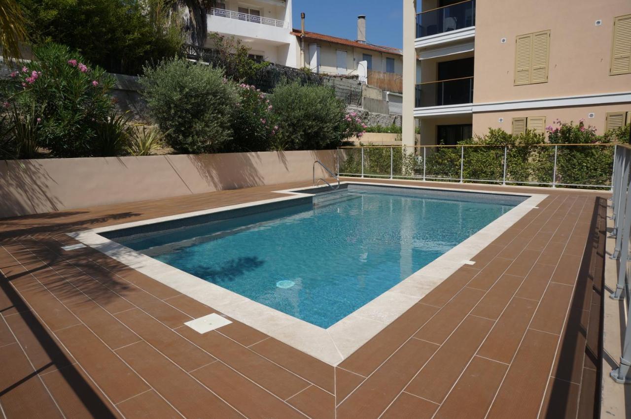 Palm Beach Apartment With A Pool In The Residence Cannes Buitenkant foto